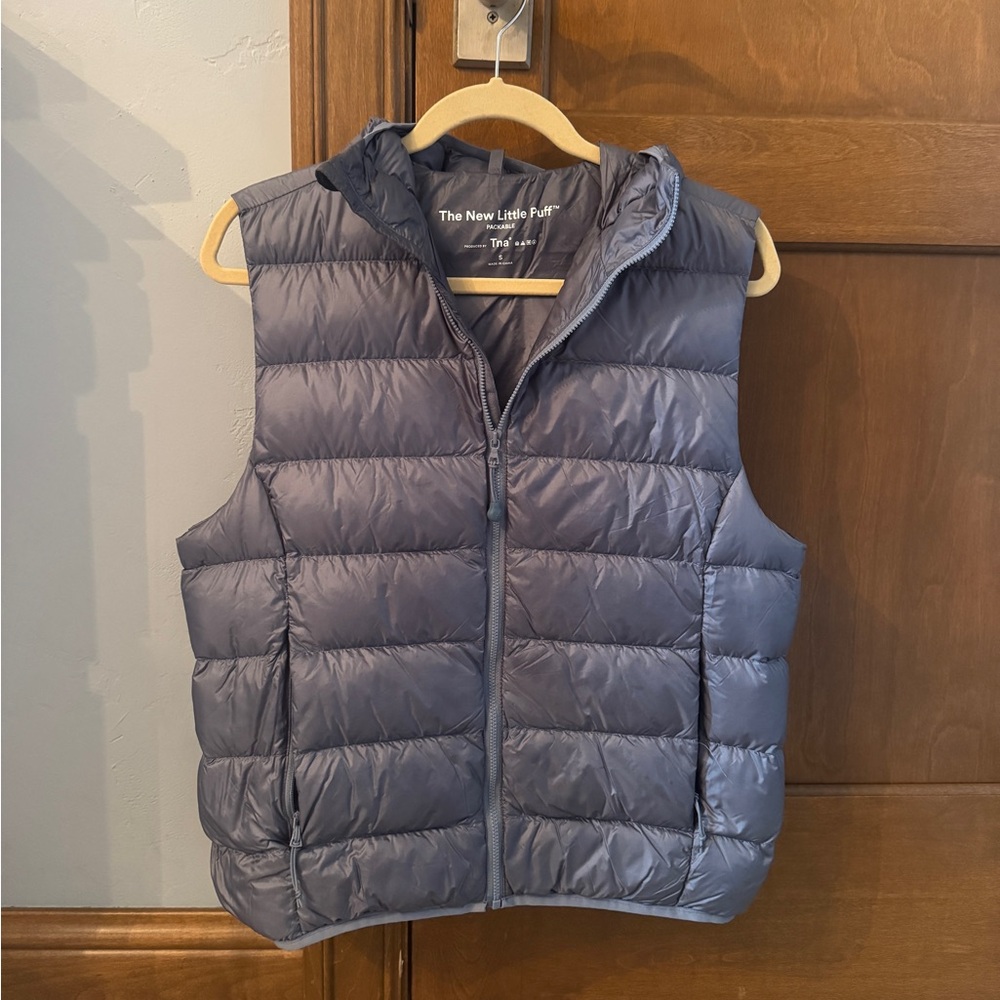 TNA The New Little Puff Vest